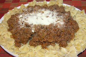Ground Beef and Macaroni Skillet Supper
